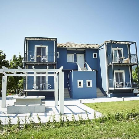 Cosmos Apartments Vasiliki Exterior photo